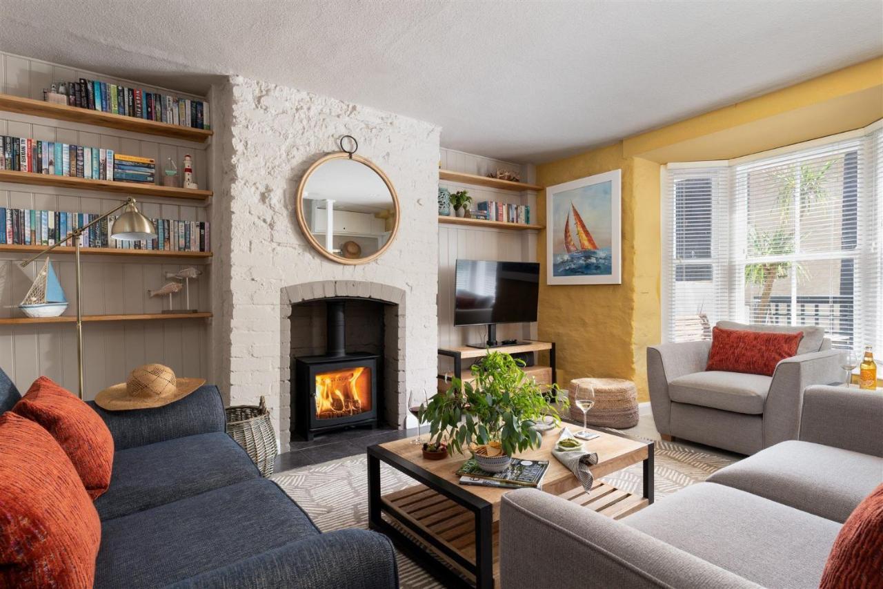 Gulls Rest - Charming Cottage In The Heart Of Historic Дартмут Екстериор снимка